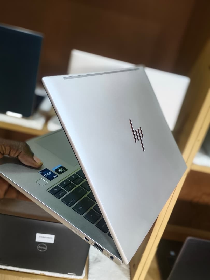 Hp Elitebook 840G9 laptop